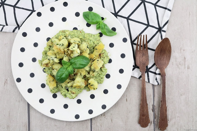 Basilikum-Gnocchi mit Basilikum-Pesto