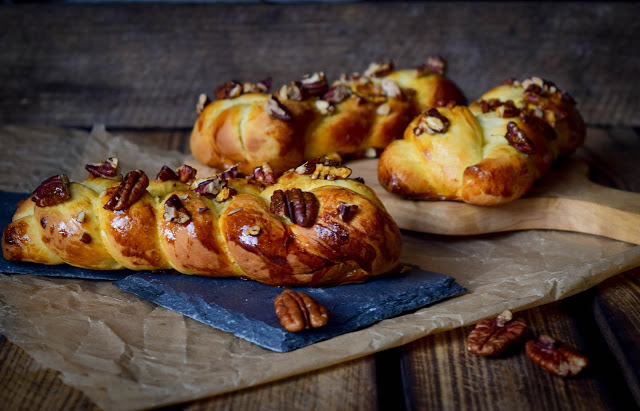 Hefezopf Hefezöpfe Brioche Rezept Ostern Pecannüsse