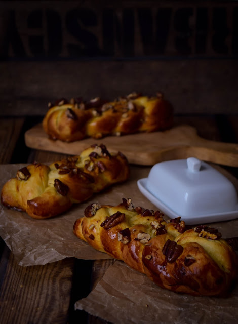 Hefezopf Hefezöpfe Brioche Rezept Ostern Pecannüsse