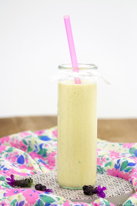 mango lassi smoothie getraenk sommer