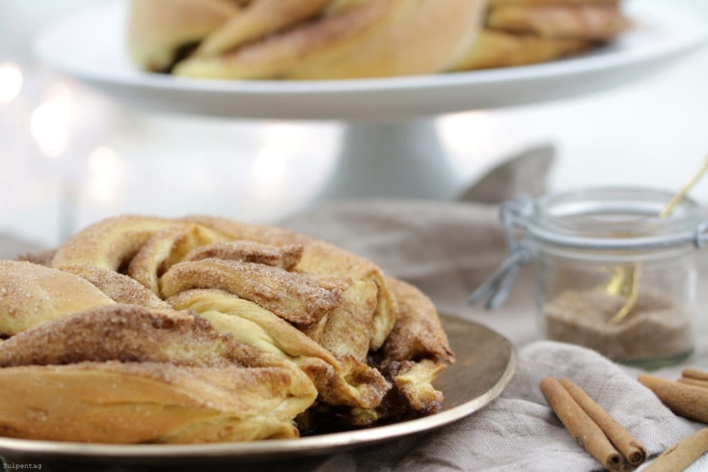 Hefezopf Zimtzopf Hefe Rezept Zimt Gebäck
