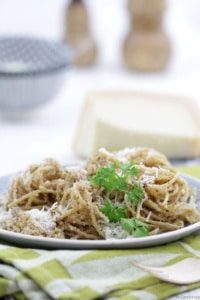 spaghetti-nudeln-mit-nussbutter