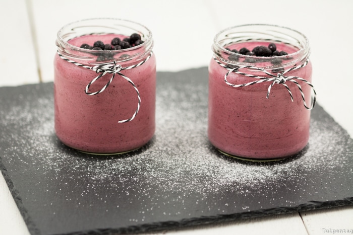 Dessert Nachtisch Beeren schnell einfach Sommer Heidelbeeren Beerencreme