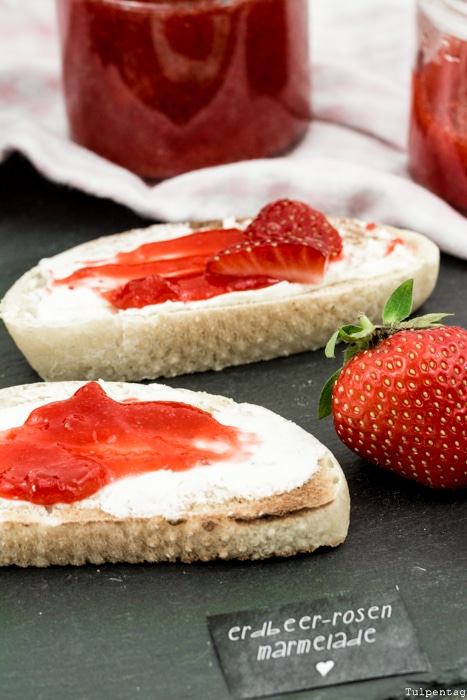 Erdbeermarmelade Rezept Marmelade Erdbeeren Rosen kochen
