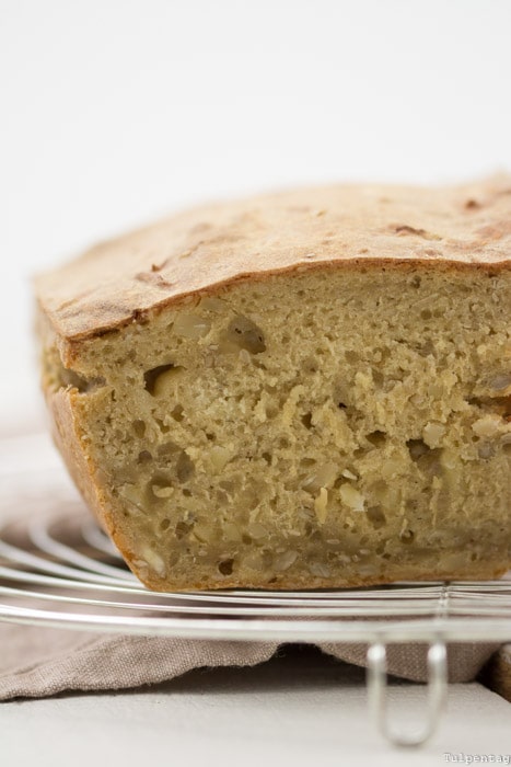 Brot mit Balsamico-Essig und Körnern. #Rezept #Körnerbrot