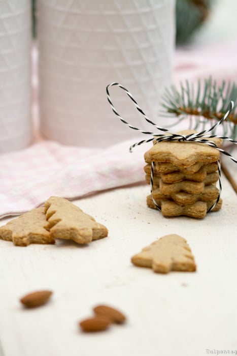 Plätzchen Weihnachten Zimt einfach Mandeln