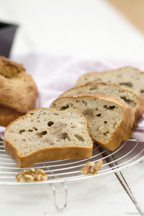 Bananenbrot Rezept mit Walnüssen reife braune Bananen 