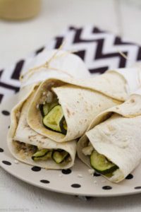 Wraps mit Hummus und Zucchini-2