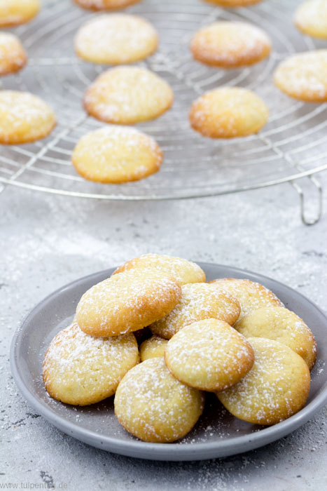 Einfache Plätzchen mit Frischkäse und Zitrone. #rezept #kekse #plätzchen #einfach #schnell #frischkäse #zitrone #weihnachten #advent #backen