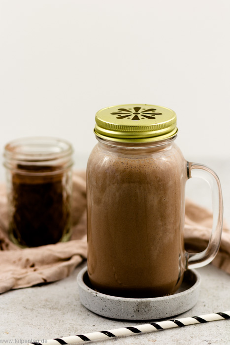 Smoothie-Joghurt-Drink-Schoko-Banane-3 - Tulpentag. Schnelle Rezepte.