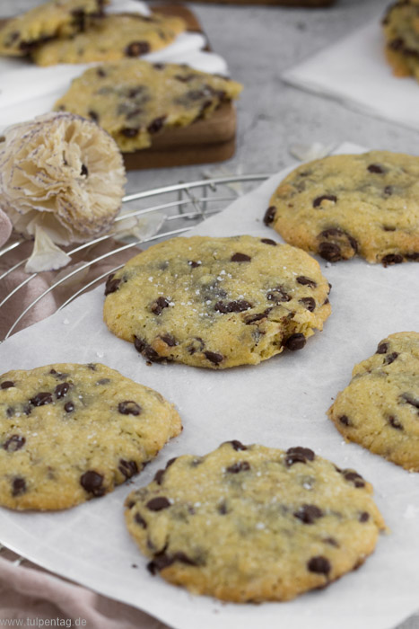Salted Chocolate Chip Cookies. Einfaches und schnelles Rezept für Kekse mit Schokolade.