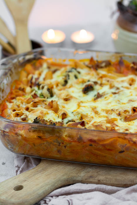 Nudelauflauf mit Brokkoli und Hackfleisch. Ein einfaches Rezept für Auflauf.