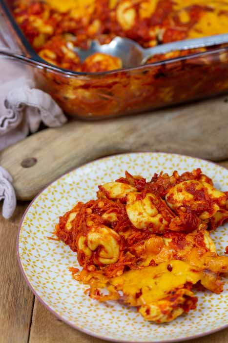 Tortellini-Auflauf mit Linsen und Karotten