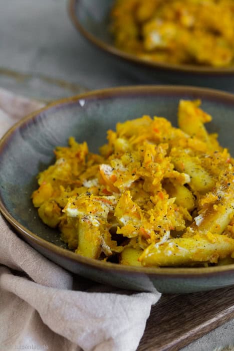 Vegetarische Schupfnudeln mit Kürbis und Ziegenkäse Rezept