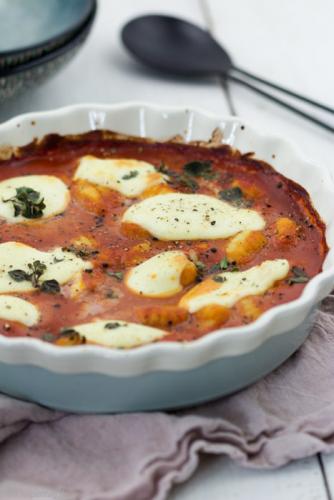 Gnocchi-Auflauf mit Tomaten-Frischkäse-Sauce 