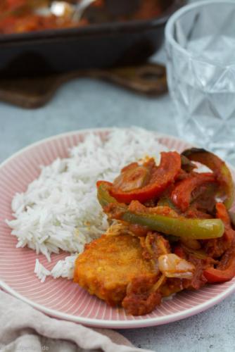 Veganes Paprikaschnitzel mit Reis