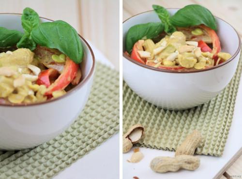 Vegetarisches Curry mit Erdnussbutter