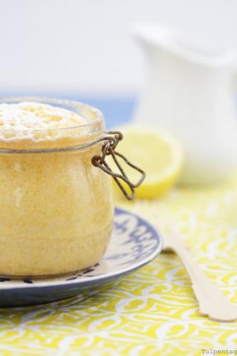 Zitronenkuchen im Glas